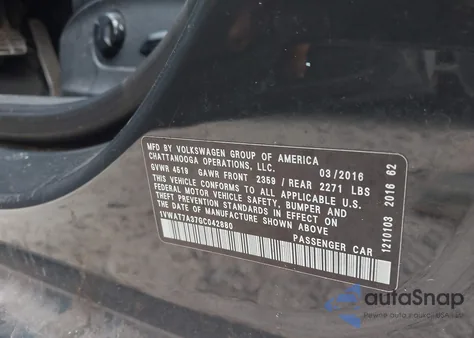 2016 Volkswagen Passat 1.8T R-Line из США, поврежденный, VIN 1VWAT7A37GC042880